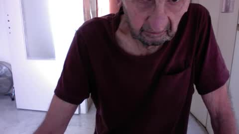 auguste688483 online show from 7, 2, 2026