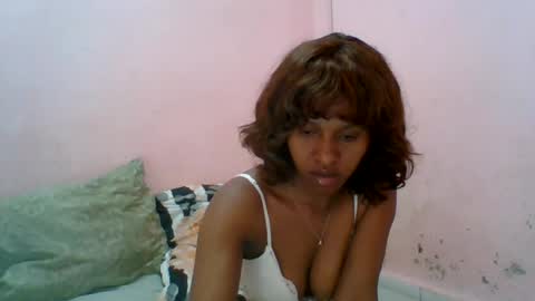 Snapshot of aurelia107 chatting on 27, 6, 2026 aurelia107 online show from 27, 6, 2026