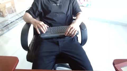 Snapshot of aureliv1 chatting on 24, 2, 2026 Aureliano online show from 24, 2, 2026