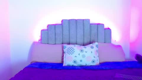 Snapshot of aurimelvalentina chatting on 28, 5, 2026 aurimel valentina online show from 28, 5, 2026