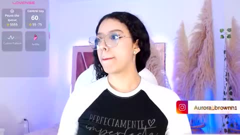 Snapshot of aurora_brown chatting on 22, 9, 2025 Aurora online show from 22, 9, 2025