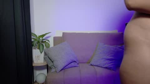 aurora_collins08 online show from 7, 5, 2026