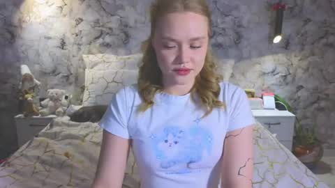 Snapshot of aurora_golden chatting on 2, 3, 2026 Kate online show from 2, 3, 2026
