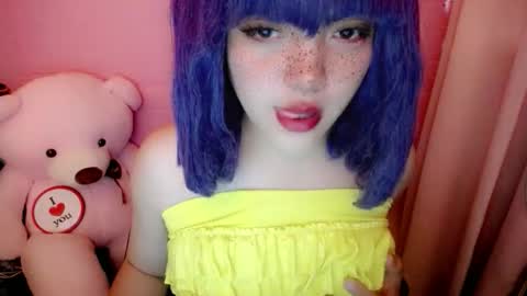 Snapshot of aurora_more chatting on 18, 5, 2026 cute online show from 18, 5, 2026