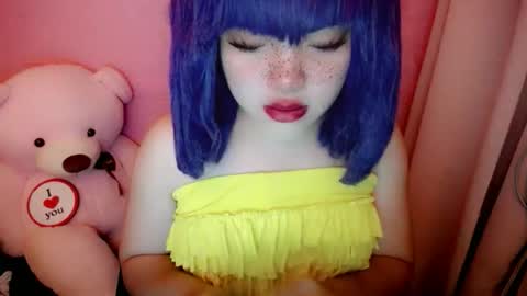 Snapshot of aurora_more chatting on 22, 5, 2026 cute online show from 22, 5, 2026