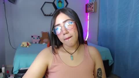 Snapshot of aurora_shy_ chatting on 11, 3, 2025 Aurora online show from 11, 3, 2025
