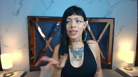Aurora Diaz online show from 4, 5, 2026
