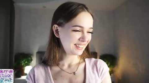Snapshot of auroralowen chatting on 30, 6, 2026 Aurora online show from 30, 6, 2026