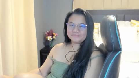 Snapshot of auroramaze88 chatting on 23, 5, 2026 Auroramaze88 online show from 23, 5, 2026