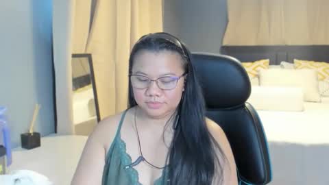 Snapshot of auroramaze88 chatting on 5, 6, 2026 Auroramaze88 online show from 5, 6, 2026