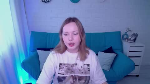 Aurora online show from 7, 10, 2025