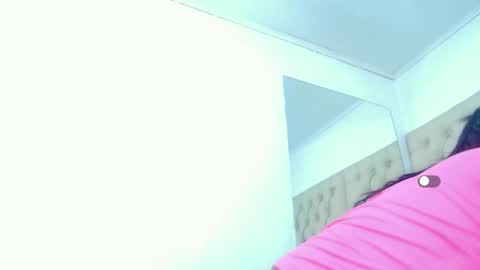 Snapshot of aurorarossx chatting on 19, 10, 2025 Aurora online show from 19, 10, 2025