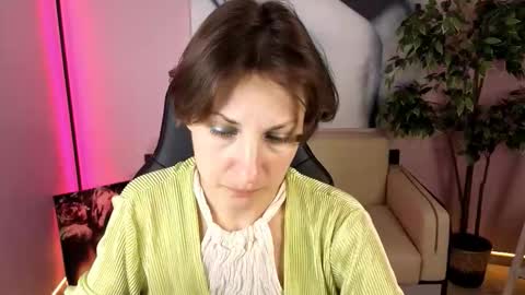 Aurora online show from 3, 3, 2026