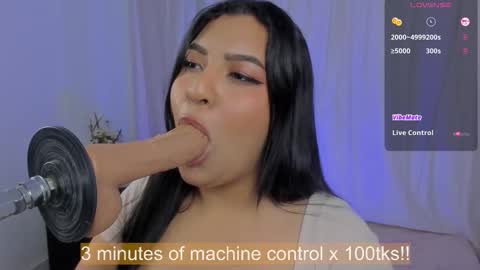 Snapshot of aurorasexy_01 chatting on 12, 1, 2026 Aurora IG Aurorasexy0 online show from 12, 1, 2026