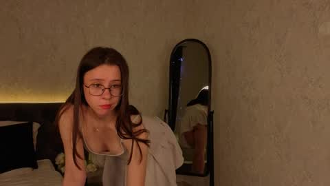 Snapshot of auroratemptia chatting on 23, 4, 2026 Aurora online show from 23, 4, 2026