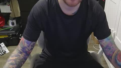 Snapshot of ausmopolitan chatting on 18, 2, 2026 ausmopolitan online show from 18, 2, 2026