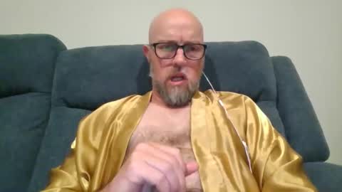 Snapshot of aussieguy73 chatting on 26, 11, 2025 aussieguy73 online show from 26, 11, 2025