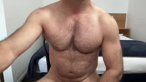 Snapshot of aussiemuscledad chatting on 27, 2, 2026 AussieMuscleDad online show from 27, 2, 2026