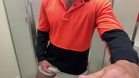 Snapshot of aussiemuscledad chatting on 17, 3, 2026 AussieMuscleDad online show from 17, 3, 2026