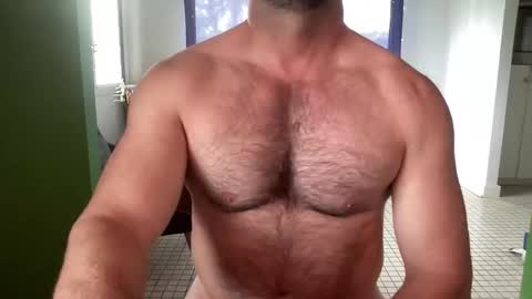 Snapshot of aussiemuscledad chatting on 23, 3, 2026 AussieMuscleDad online show from 23, 3, 2026