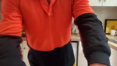 Snapshot of aussiemuscledad chatting on 23, 3, 2026 AussieMuscleDad online show from 23, 3, 2026