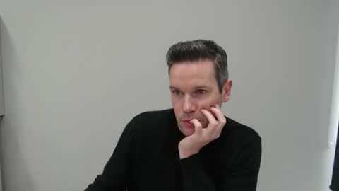 aussiesurfer0000 online show from 2, 12, 2025