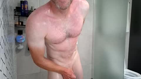 Snapshot of aussieweapon chatting on 1, 4, 2026 Nick online show from 1, 4, 2026