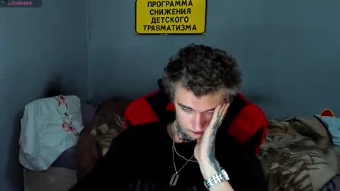 Snapshot of austen_milker chatting on 16, 9, 2025 Austen online show from 16, 9, 2025