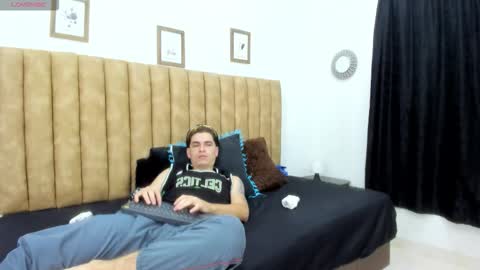 austinprrr online show from 2, 12, 2025