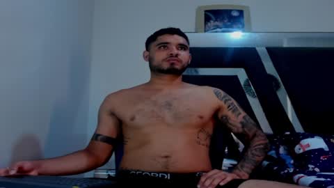 Snapshot of austintorres_ chatting on 5, 12, 2024 AustinTorres online show from 5, 12, 2024
