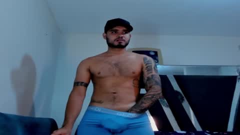 Snapshot of austintorres_ chatting on 13, 12, 2024 AustinTorres online show from 13, 12, 2024