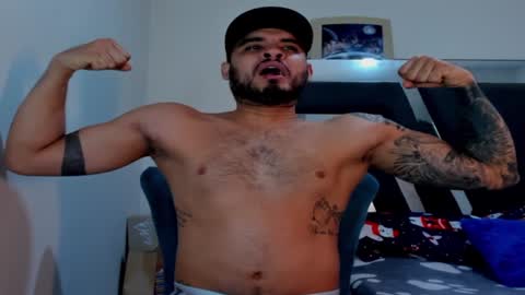 Snapshot of austintorres_ chatting on 19, 12, 2024 AustinTorres online show from 19, 12, 2024