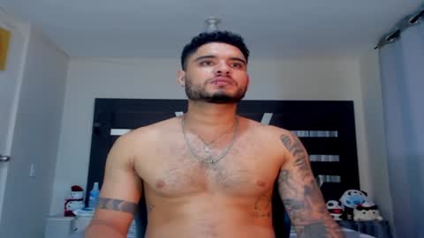 Snapshot of austintorres_ chatting on 9, 1, 2025 AustinTorres online show from 9, 1, 2025