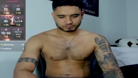 Snapshot of austintorres_ chatting on 13, 2, 2025 AustinTorres online show from 13, 2, 2025