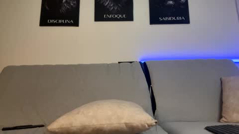 AustinTorres  online show from 11, 6, 2026