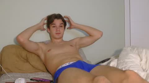 Snapshot of auston_r1ch chatting on 16, 12, 2024 Auston 3 online show from 16, 12, 2024