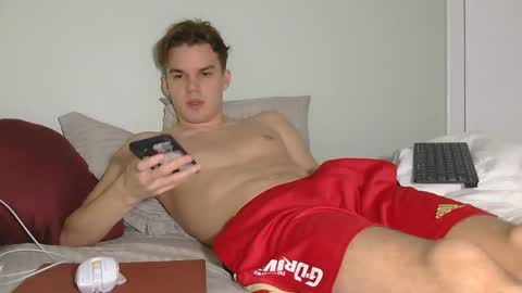 Snapshot of auston_r1ch chatting on 22, 1, 2025 Auston 3 online show from 22, 1, 2025