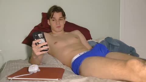 Snapshot of auston_r1ch chatting on 1, 2, 2025 Auston 3 online show from 1, 2, 2025