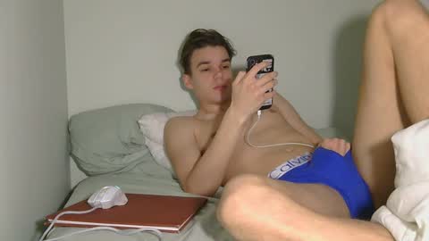 Snapshot of auston_r1ch chatting on 7, 2, 2025 Auston 3 online show from 7, 2, 2025