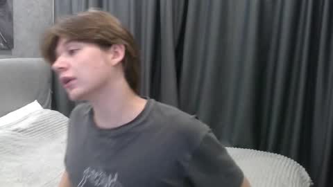 ausxuw online show from 6, 10, 2025