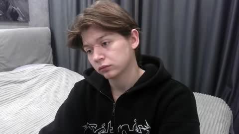 ausxuw online show from 19, 10, 2025