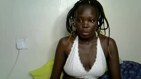 Snapshot of autumnbeagle chatting on 5, 10, 2025 autumnbeagle online show from 5, 10, 2025