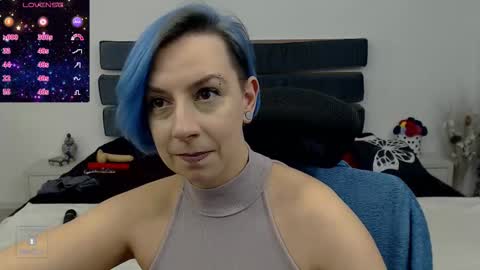 AutumnOpal online show from 4, 3, 2025