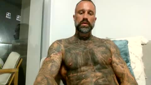 Snapshot of auzzep1 chatting on 3, 10, 2025 auzzep1 online show from 3, 10, 2025