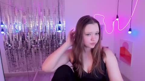 Ava online show from 2, 2, 2025