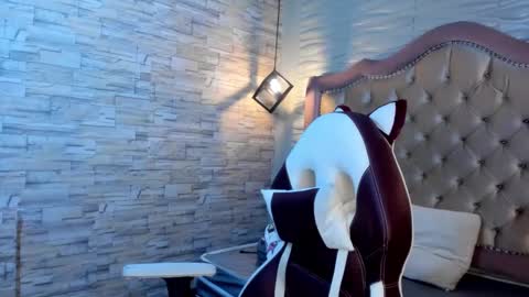              online show from 7, 12, 2024