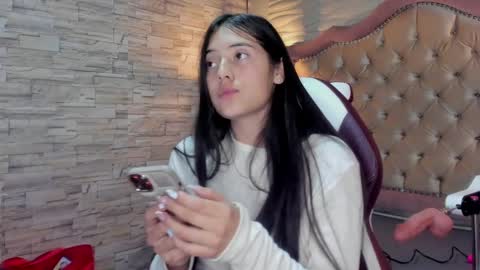              online show from 28, 1, 2025