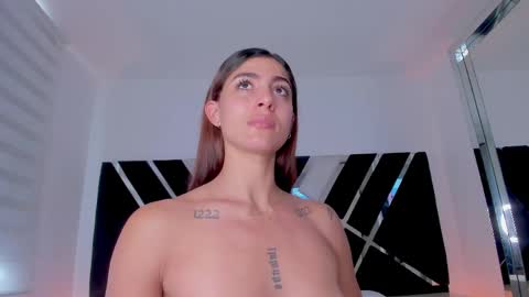 Snapshot of ava_fontana2 chatting on 27, 5, 2026 Ava Fontana online show from 27, 5, 2026