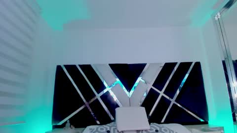Snapshot of ava_fontana2 chatting on 4, 6, 2026 Ava Fontana online show from 4, 6, 2026