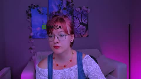 Snapshot of ava_kiss1 chatting on 16, 9, 2025 ava kiss online show from 16, 9, 2025